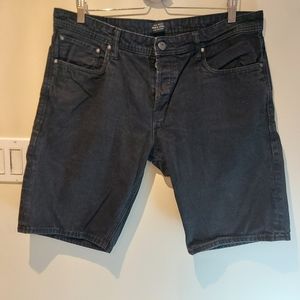 ❣️Men Jack & Jones jeans shorts size XL (#055)